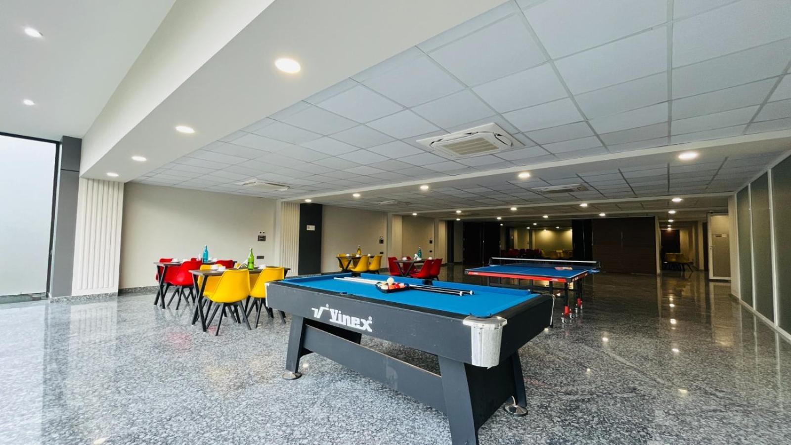 Zen Suites Gurgaon - Luxe Stays Collection 外观 照片